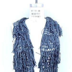 Umgee Grey Fringe Vest Size Medium
